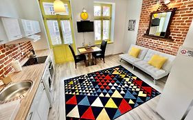 Red&Yellow Apartments Centrum