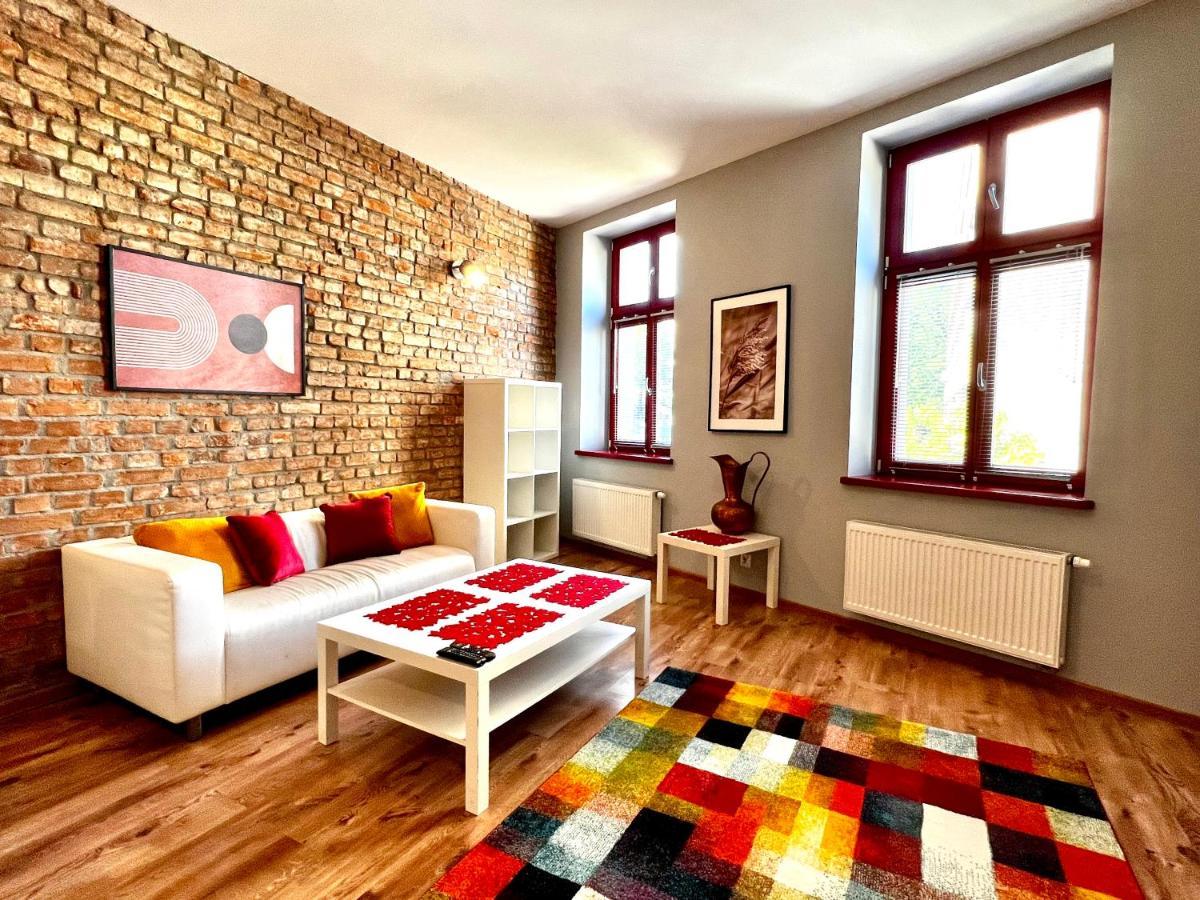 Red&Yellow Apartments Centrum Allenstein Exterior foto